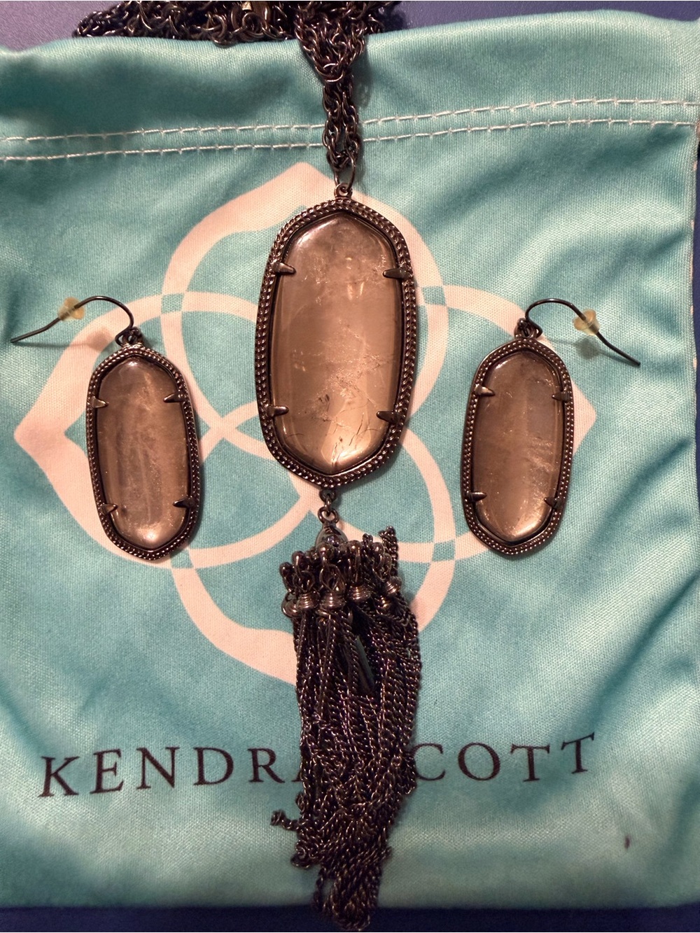 Kendra Scott Smoke Gray Elle Pendant Necklace and Earrings Set